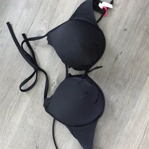 Victoria’s Secret Bikini Top